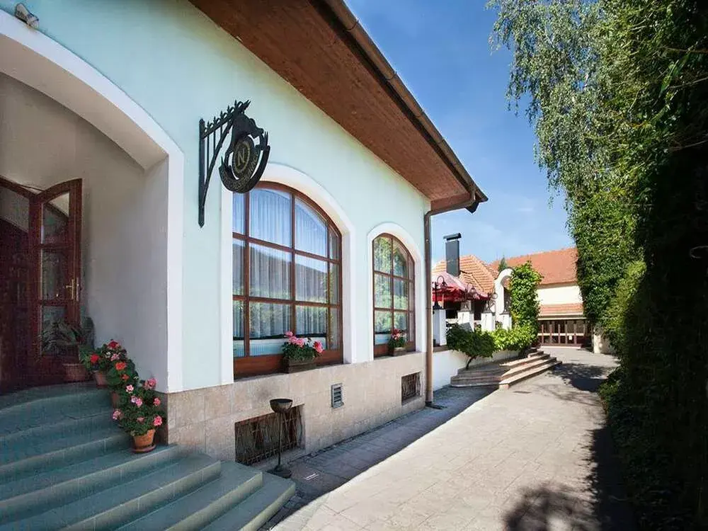 Photo 2 of Hotel Napoleon